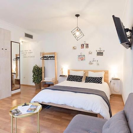 Calma Chicha Apartment Малага Екстериор снимка
